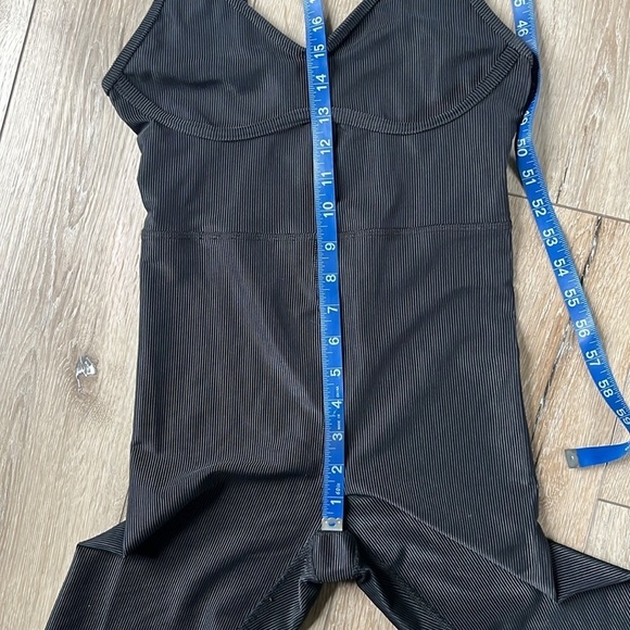 Beach Riot Rosalie Catsuit Black Ribbed - Picture 11 of 12